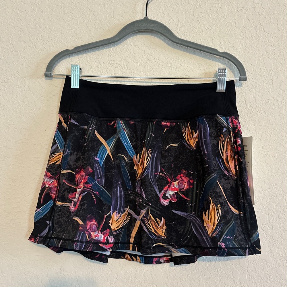 NWT Lululemon Pace Rival Mid-Rise Skirt *Long /Size 4 / color : VFBM